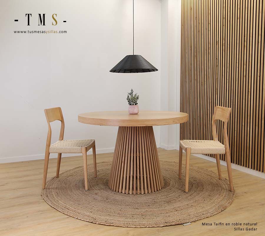 Table-taifin-en-chêne-naturel