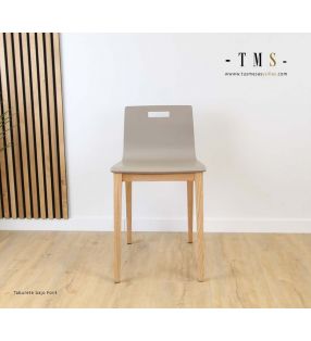 taburete-de-cocina-estilo-nórdico-y-minimalista