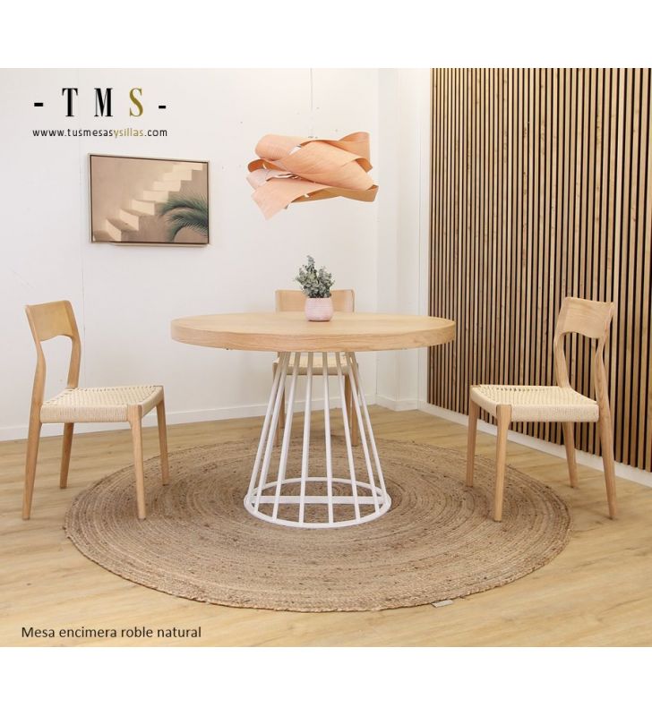 tables-rondes-en-bois-blanc