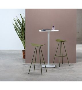 taburetes-altos-color-burdeos