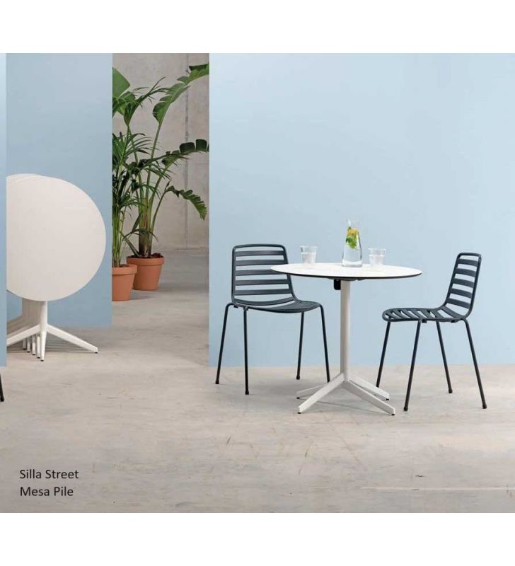 chaises-de-terrasse-modernes-minimalistes