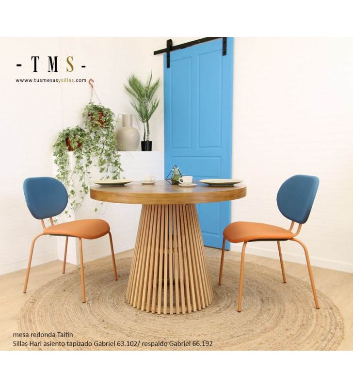tables-rondes-bois-coloré