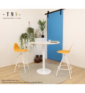 Tabourets de comptoir couleur moutarde