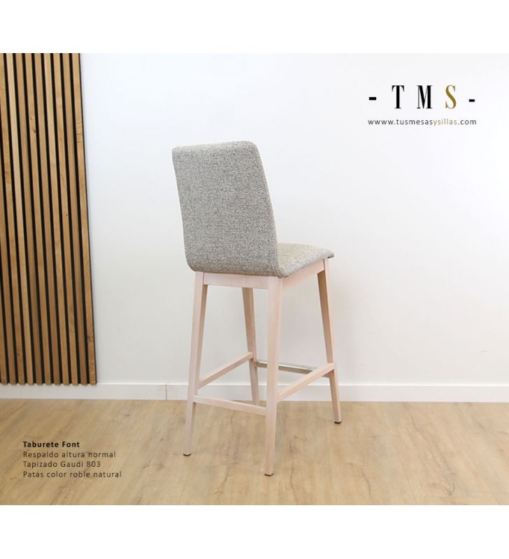 tabouret-de-style-norique-avec-dossier-haut