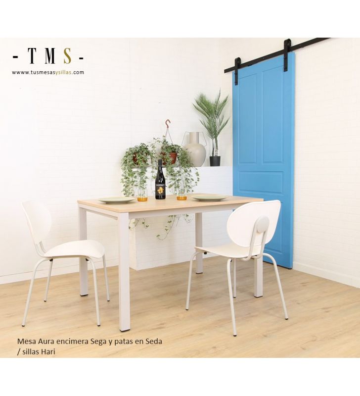 table-espaces-ouverts-moderne
