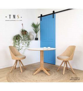 table-à-manger-blanche-et-bois