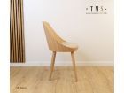 silla-de-madera-confortable-para-comedor[Foto real]