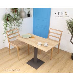 petite-table-pour-cuisine-salle-à-manger-ou-hospitalité