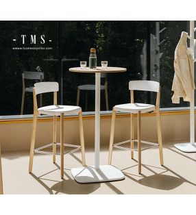 tabouret-haut-de-style-vintage