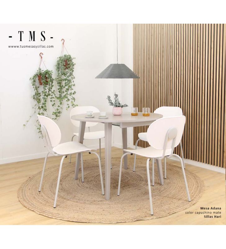 sillas-Hari-estructura-color-seda-asiento-y-respaldo-blanco