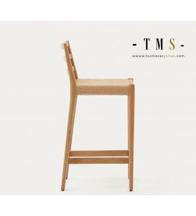 tabouret-avec-assise-en-corde-tressée