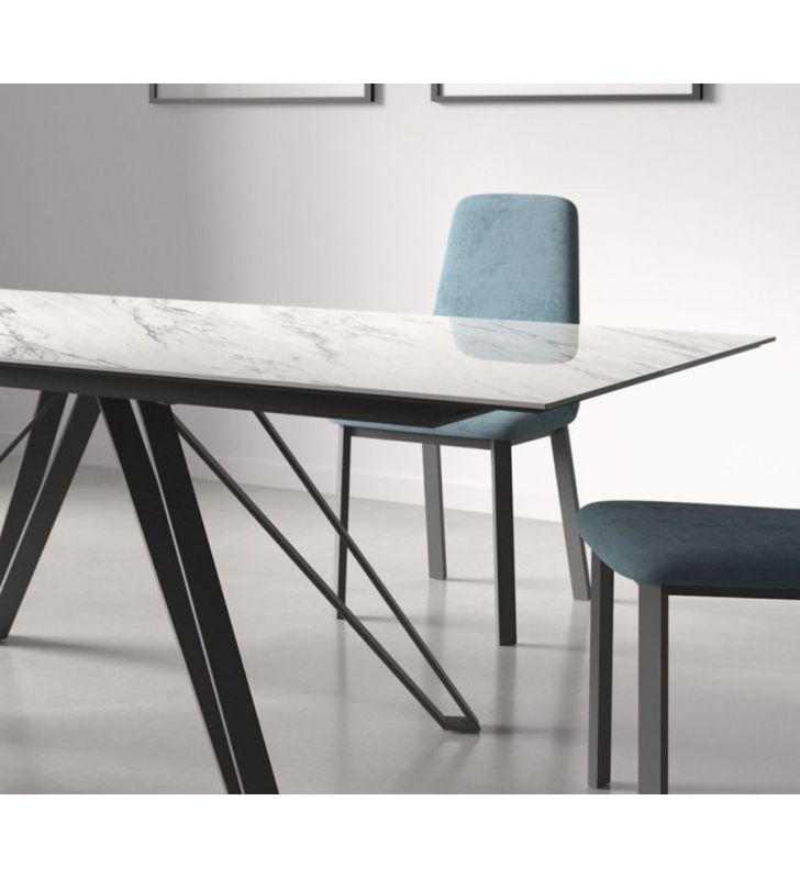 Table Extensible Achille – Plateau Céramique Blanc Statuaire Effet Marbre, Pieds Métal Noir – De 120 à 180 Cm, 6 à 10 Personnes