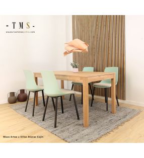 Mesa-de-madera-de-roble-estilo-clásico