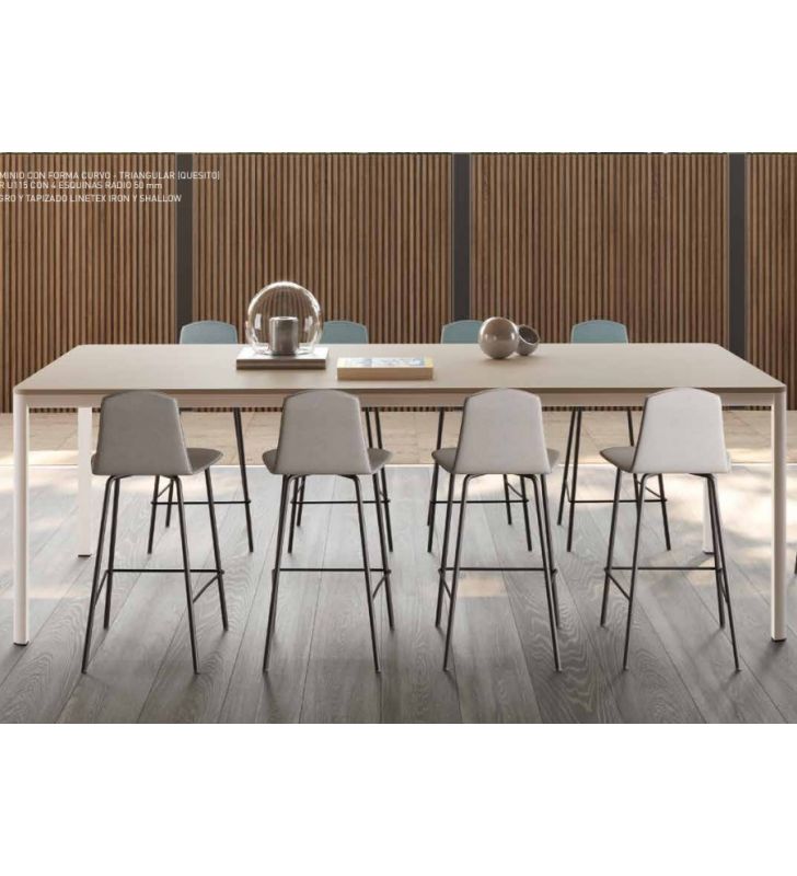 table haute-coins-ronds