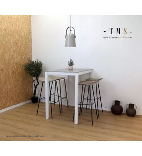 Tabourets de bar hauts petits