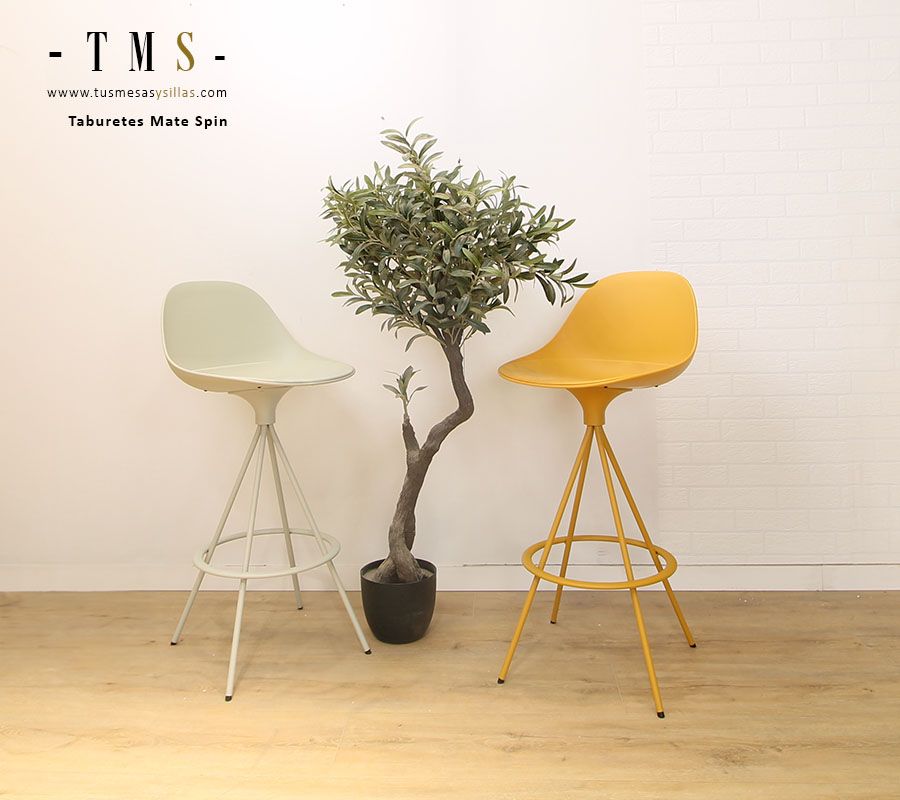 taburetes-altos-en-polipropileno-para-hogar