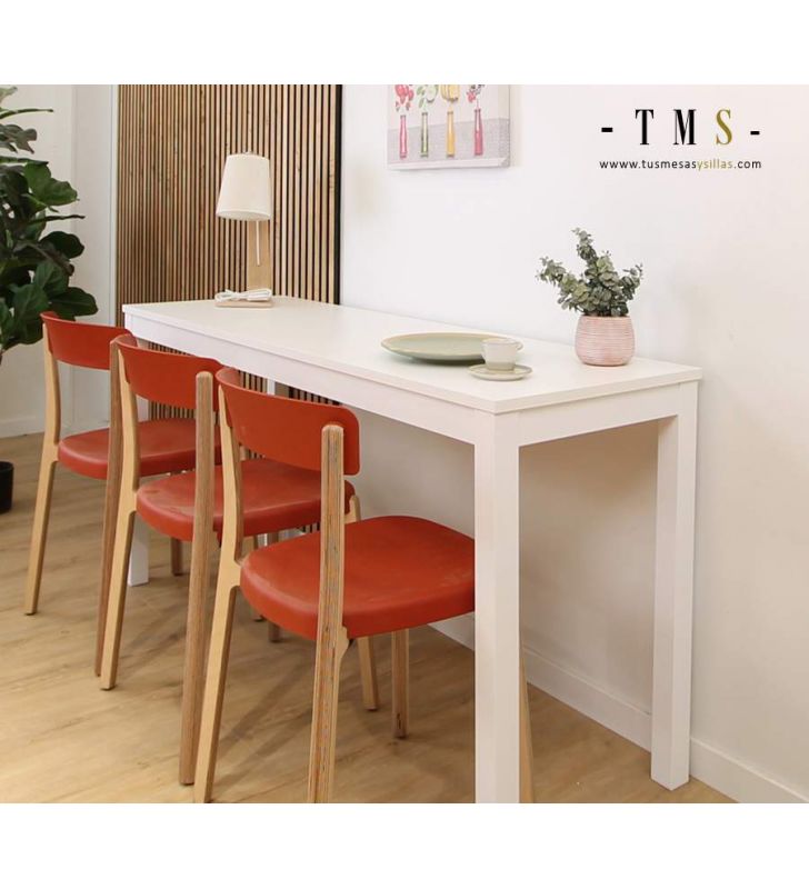 table longue et étroite