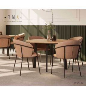 Sillón con lentejuelas: una silla de diseño elevado y estructura de acero.  - 6