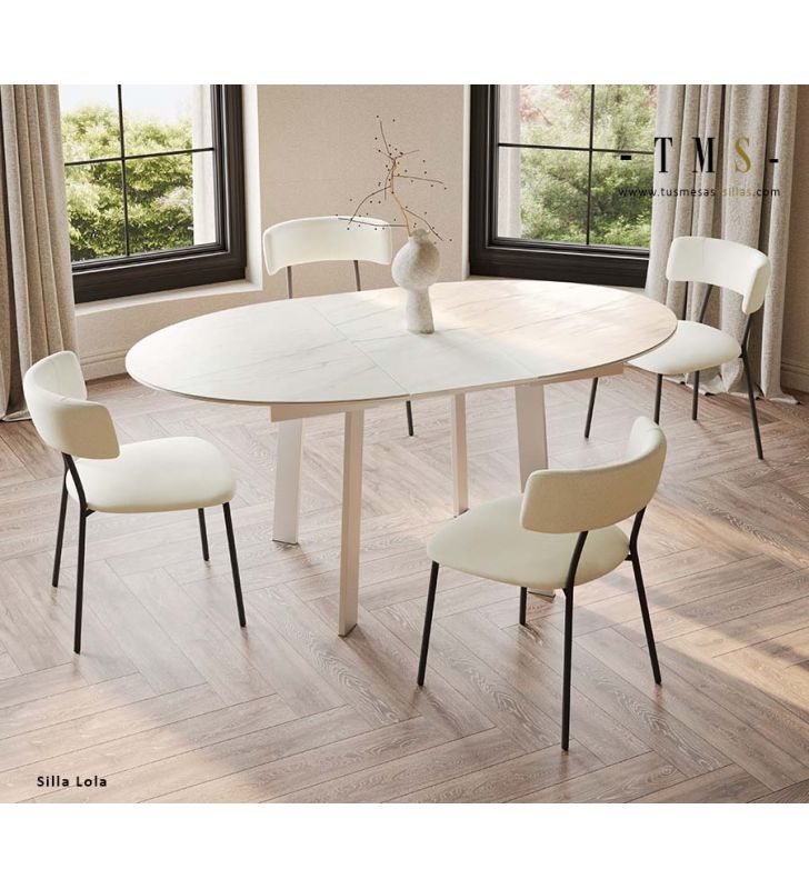 silla-con-respaldo-envolvente-y-asiento-cómodo