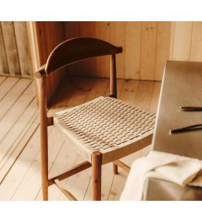 Tabourets hauts, couleur noyer