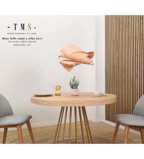 table en chêne avec pieds en métal doré