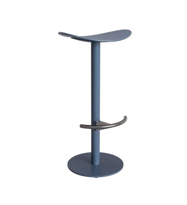 Taburetes-altos-mostrador-cocina-azul