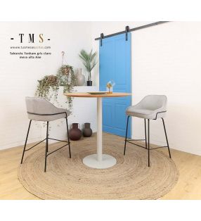 taburete-alto-de-mostrador-con-asiento-tapizado-y-patas-metálicas-negras