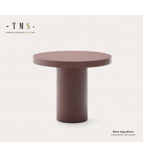 Table ronde en terre cuite et ciment, diamètre 90 cm