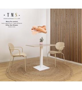 plan de travail-laqué-couleur-cappuccino-et-pied-en-métal-blanc