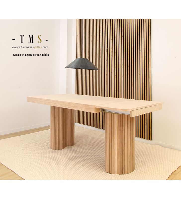 table en chêne blanchi avec 1 rallonge de 40 cm