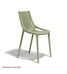 Chaises de terrasse empilables bon marché