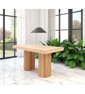 mesa-elegante-de-comedor