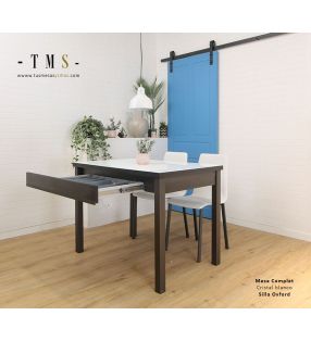 table avec tiroir intégré et range-couverts