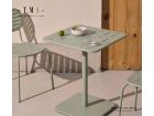 table de jardin turquoise