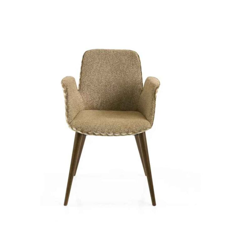 chaises-qui-tirent-sous-la-table