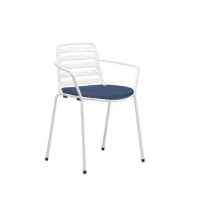 chaises-accoudoirs-rue-siège-jonc