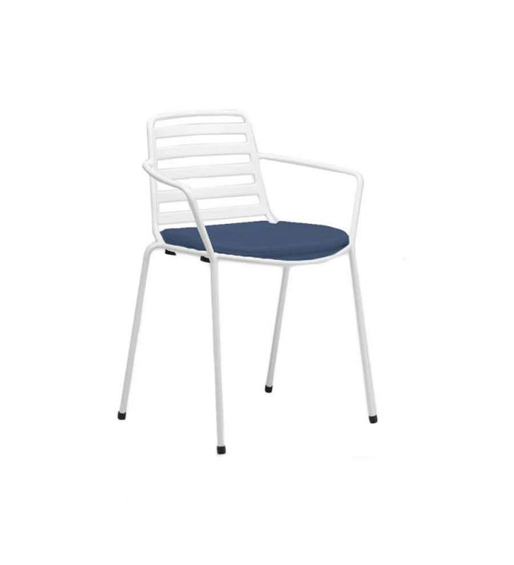 chaises-accoudoirs-rue-siège-jonc