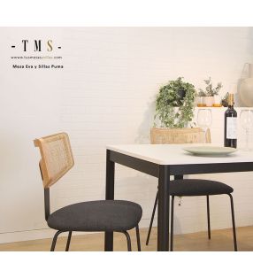 Mesa-de-cocina-o-comedor-con-patas-cilíndricas-negras