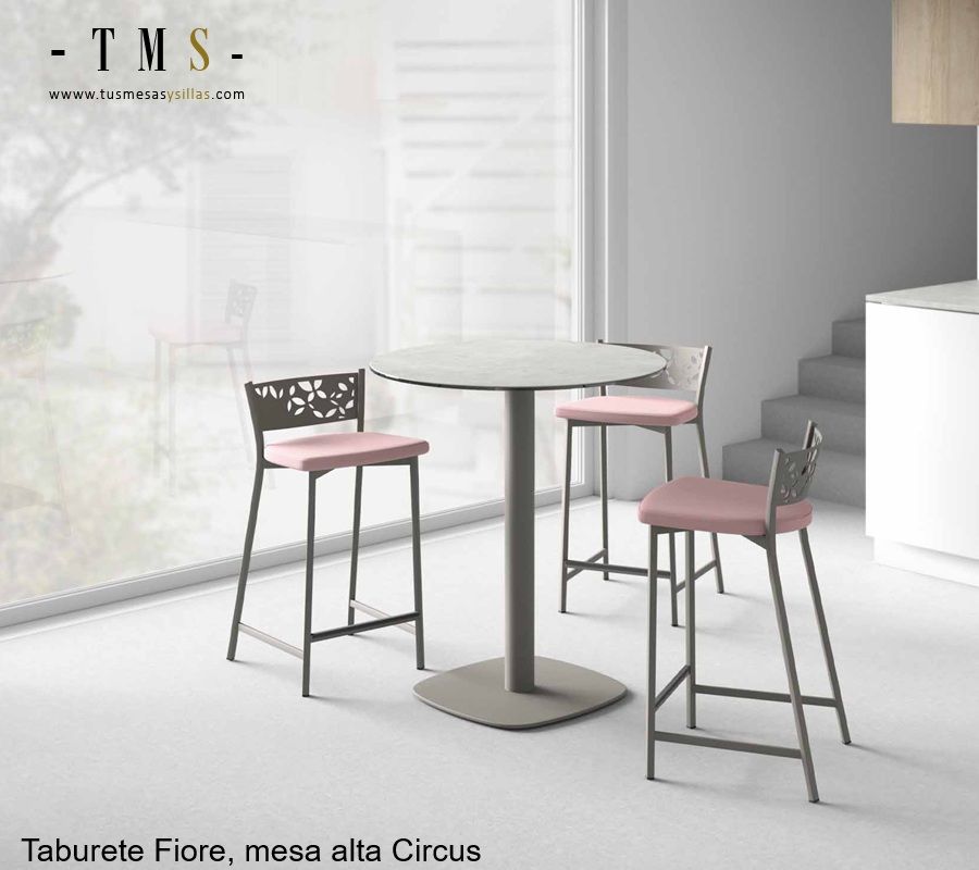 taburetes-altos-estrechos-modernos