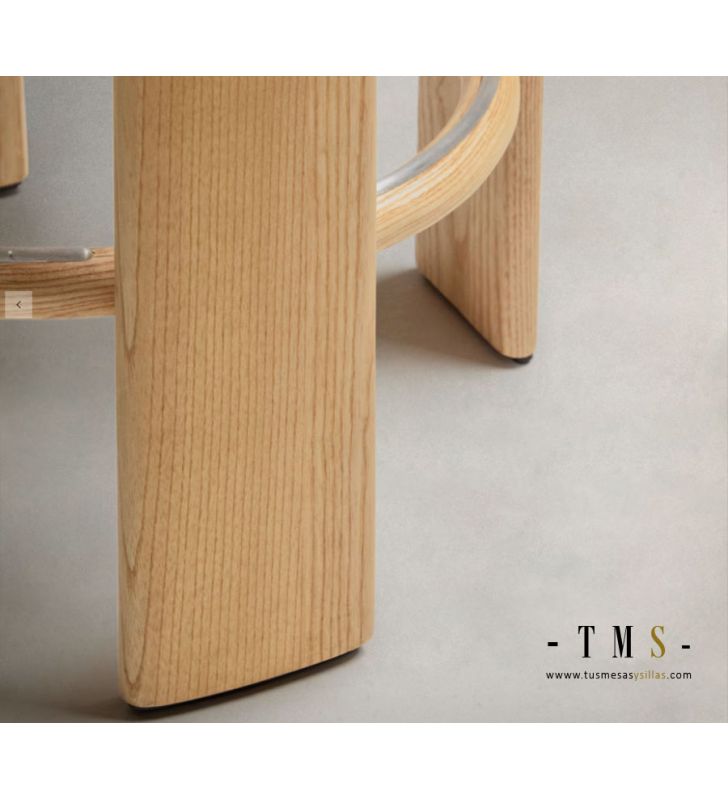 tabouret-haut-patte-bois tabouret-haut-patte-bois