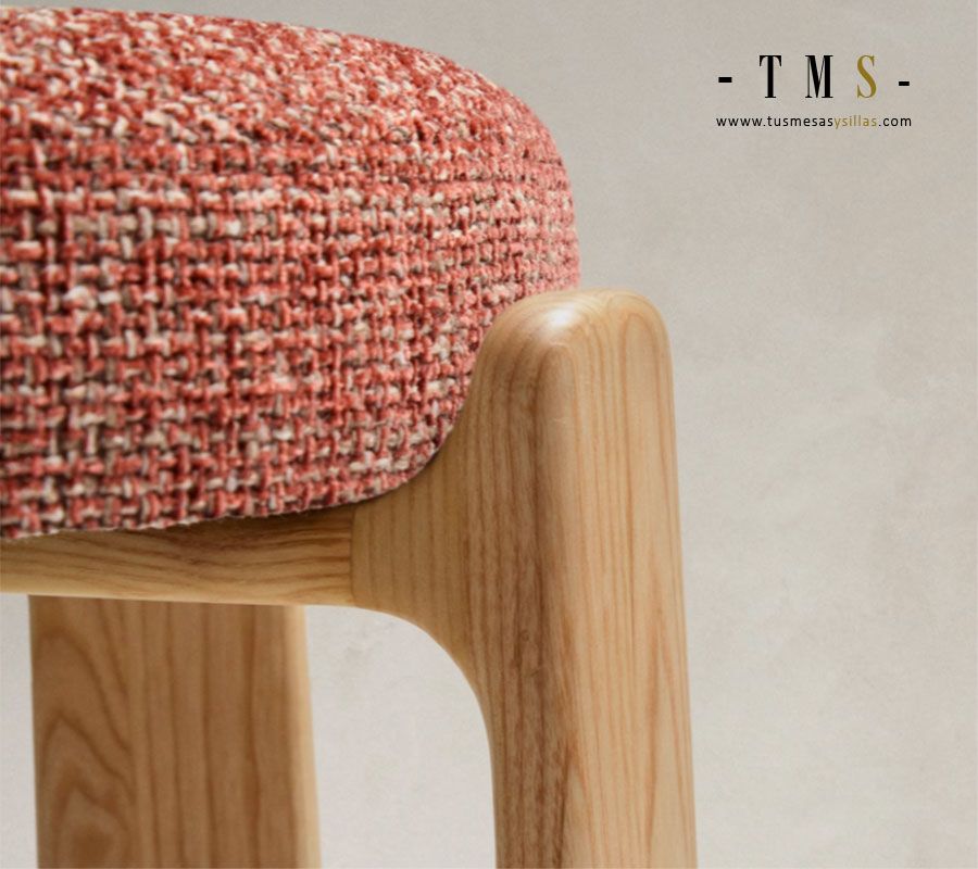 tabouret-hauts-ronds-rembourres tabouret-hauts-ronds-rembourres