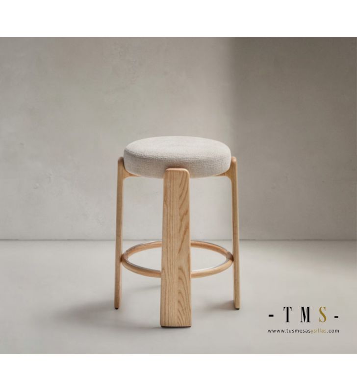 taburete-redondo-kave-home taburete-redondo-kave-home