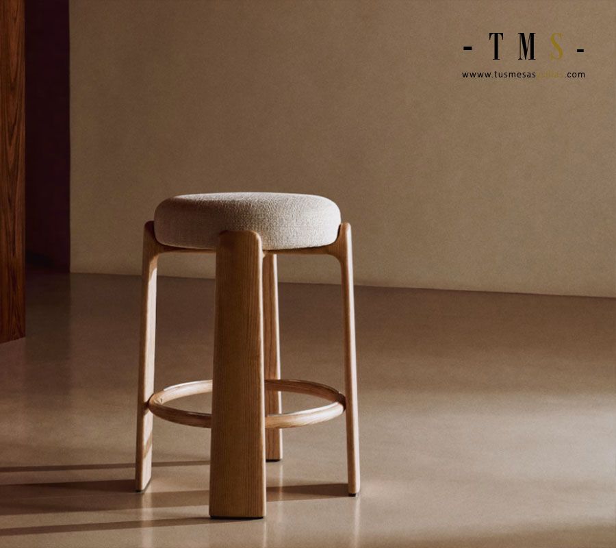 tabouret-hauts-ronds-rembourres tabouret-hauts-ronds-rembourres