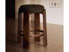 taburete-alto-madera-oscura