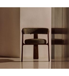 chaise-trois-pieds-bois-frene-chenille-vert