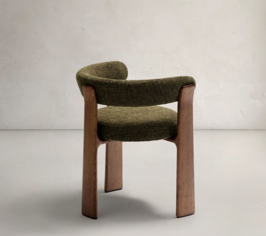 chaise-trois-pieds-bois-chenille-blanche chaise-trois-pieds-bois-chenille-blanche