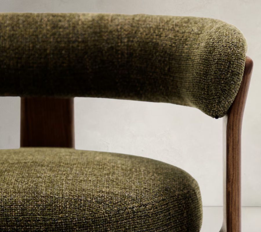 chaise-trois-pieds-bois-chenille-blanche chaise-trois-pieds-bois-chenille-blanche