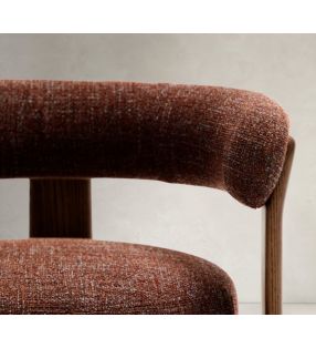 sillas-comedor-roble-y-tela-marron-patas-madera