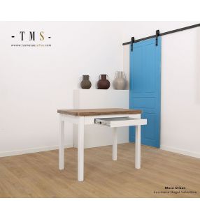 mesa-pequeña-de-cocina-con-cajón[Foto real]