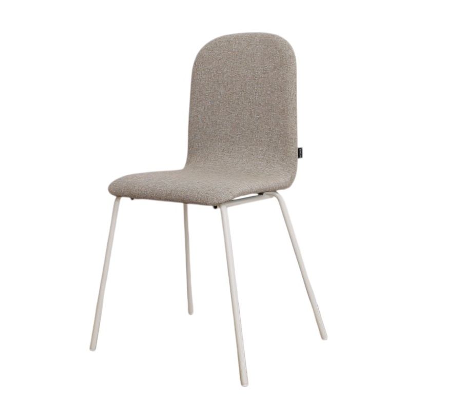 chaises-espaces-ouverts-rembourrées